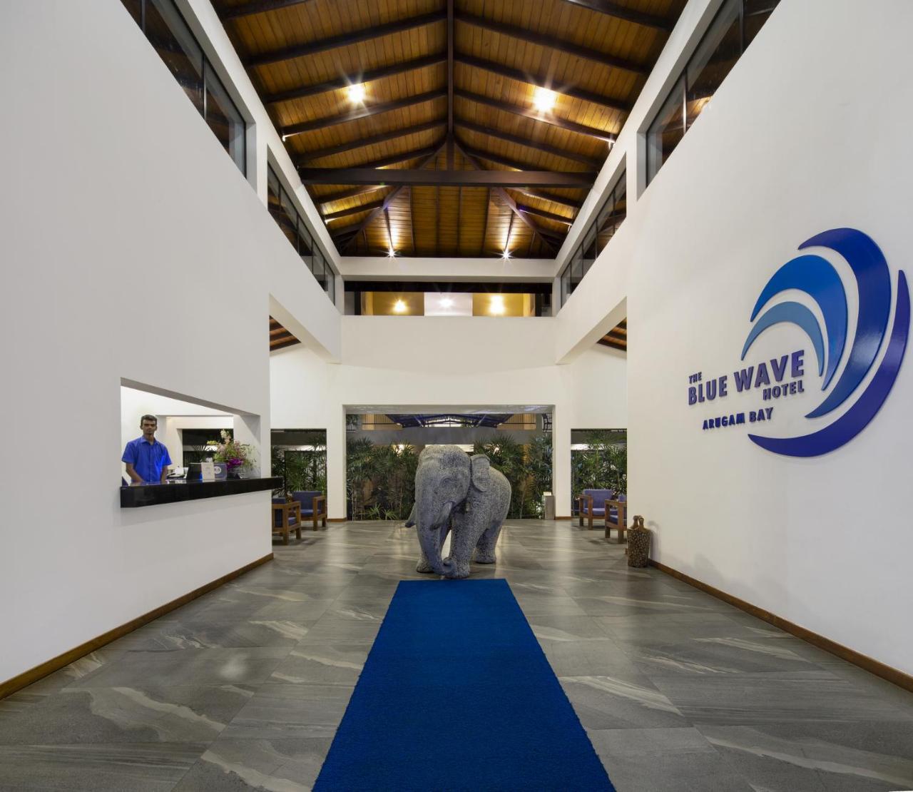 The Blue Wave Hotel Arugam Bay Eksteriør billede